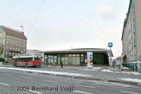 U4, U6 Laengenfeldgasse