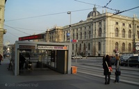 U2, U3 Volkstheater